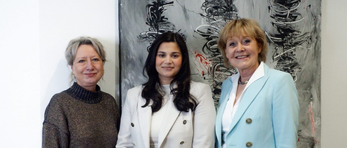 Permalink auf:Die Anwältinnen